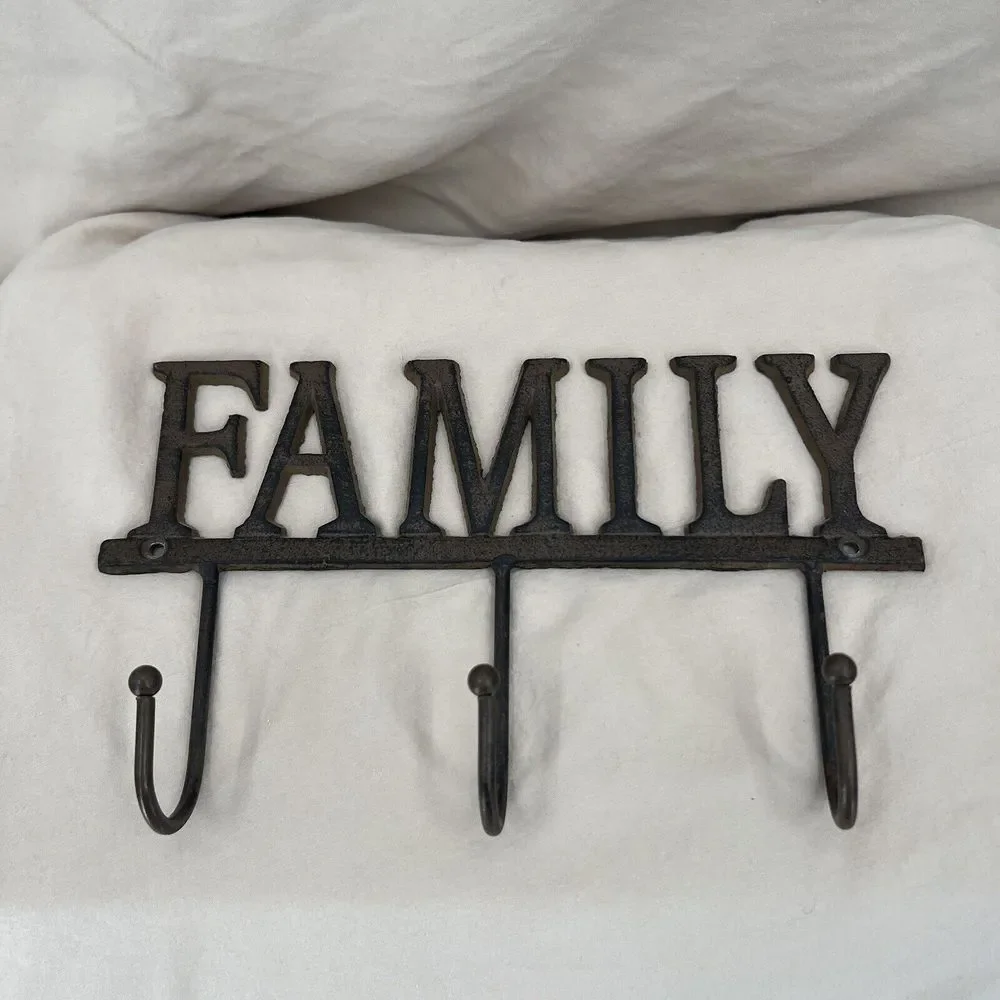 Family Wall Mount‎ Key Coat Accessory Hook 3 Spots 9 by 6 Inches Metal